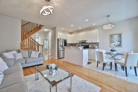 Photo 11 at 55 Stookes Crescent, Jefferson, Richmond Hill