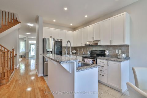 Photo 15 at 55 Stookes Crescent, Jefferson, Richmond Hill
