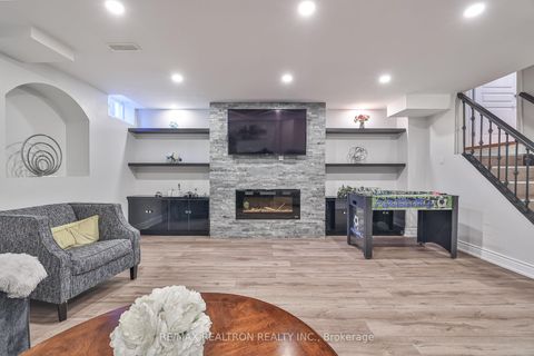 Photo 32 at 55 Stookes Crescent, Jefferson, Richmond Hill