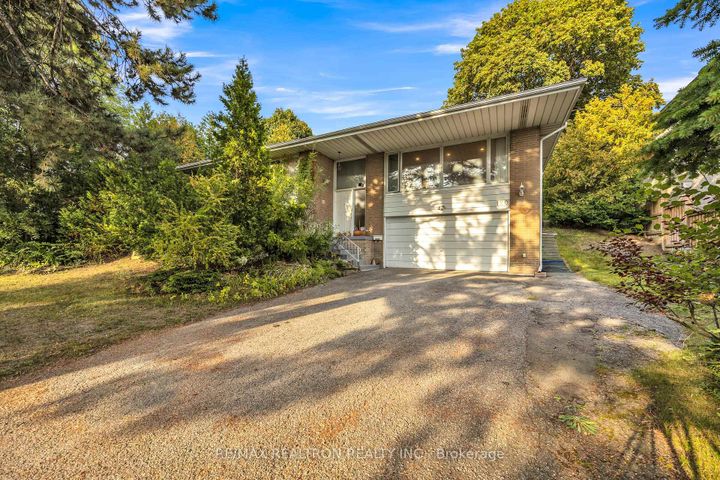 Photo 5 at 120 Laurentide Drive, Donalda, Toronto