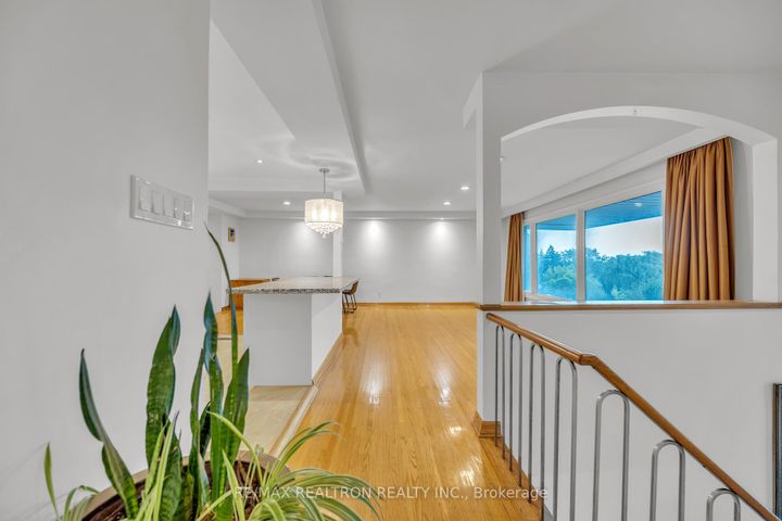 Photo 22 at 120 Laurentide Drive, Donalda, Toronto