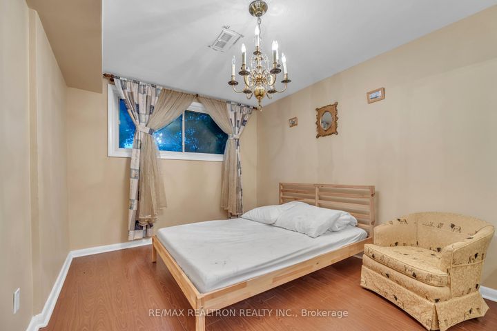 Photo 37 at 120 Laurentide Drive, Donalda, Toronto