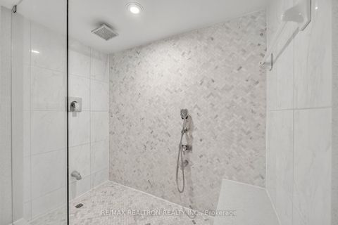 Photo 29 at 120 Laurentide Drive, Donalda, Toronto