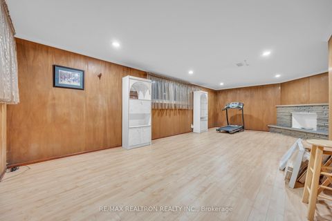 Photo 36 at 120 Laurentide Drive, Donalda, Toronto