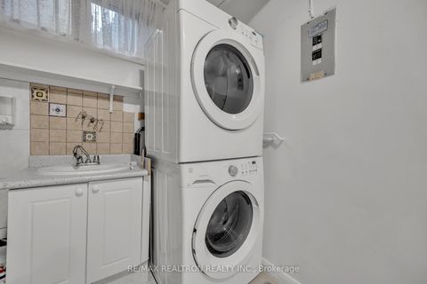 Photo 38 at 120 Laurentide Drive, Donalda, Toronto