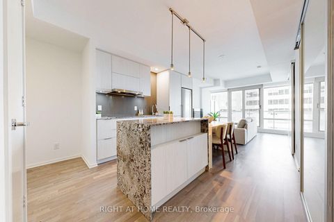 Photo 3 at 3312 - 1 Bloor Street E, Yonge Corridor, Toronto