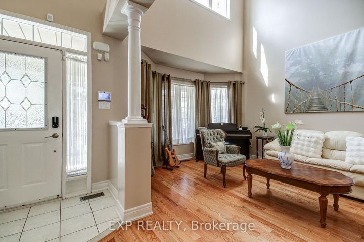 Photo 6 at 45 Marbleseed Crescent, Wellington, Brampton