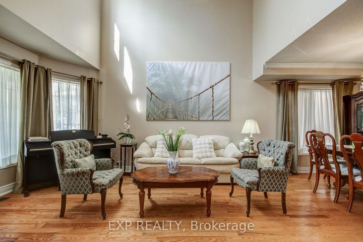 Photo 10 at 45 Marbleseed Crescent, Wellington, Brampton