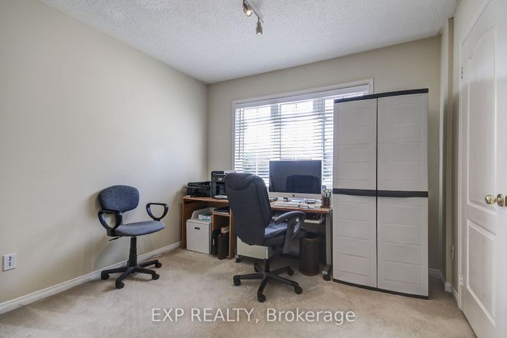 Photo 32 at 45 Marbleseed Crescent, Wellington, Brampton