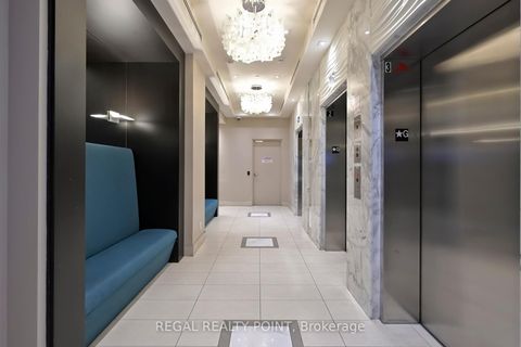Photo 4 at 708 - 9608 Yonge Street, North Richvale, Richmond Hill