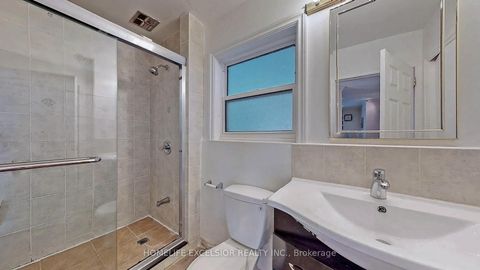Photo 14 at 249 Palmer Avenue, Harding, Richmond Hill