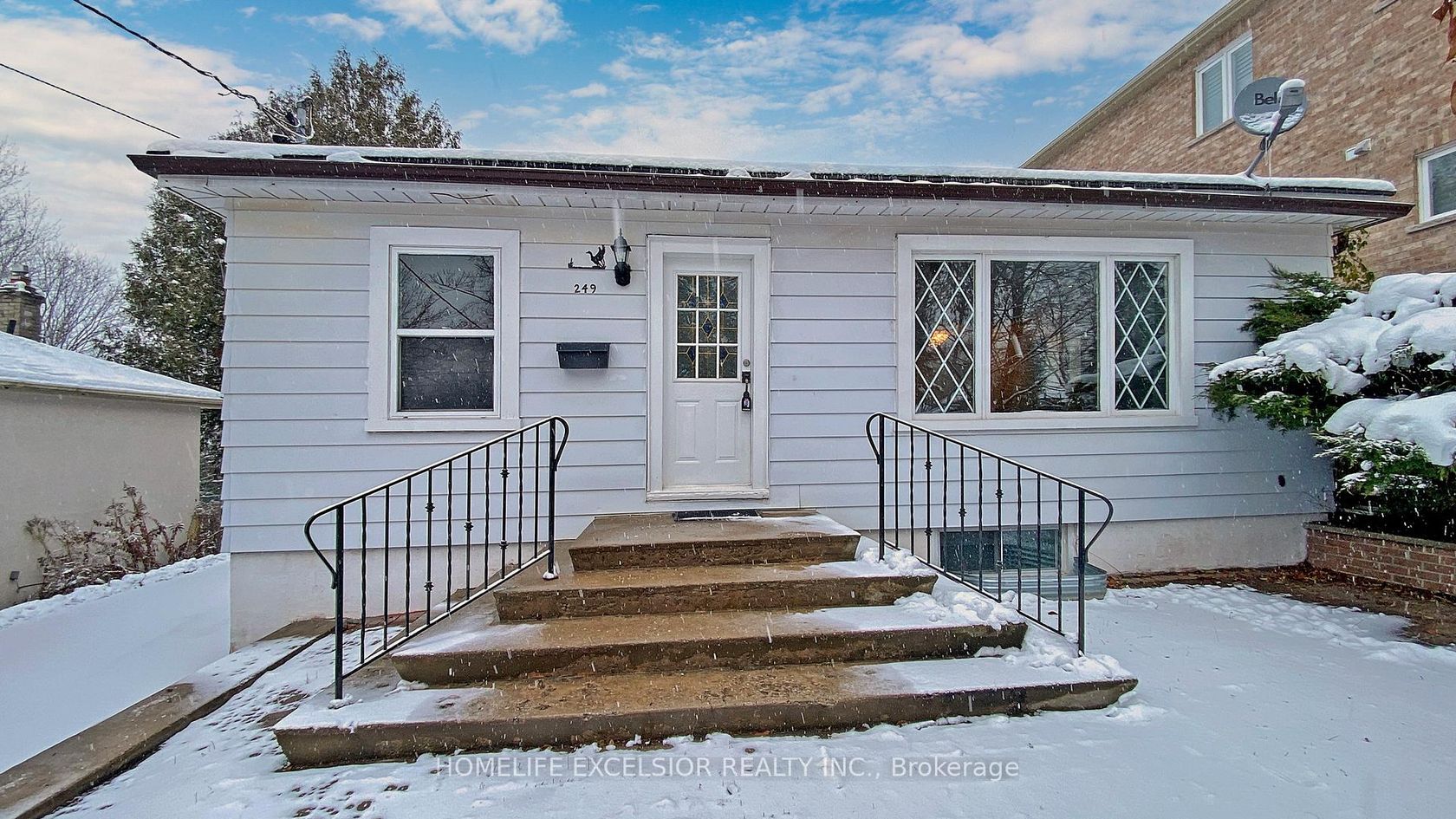 249 Palmer Avenue, Harding, Richmond Hill 