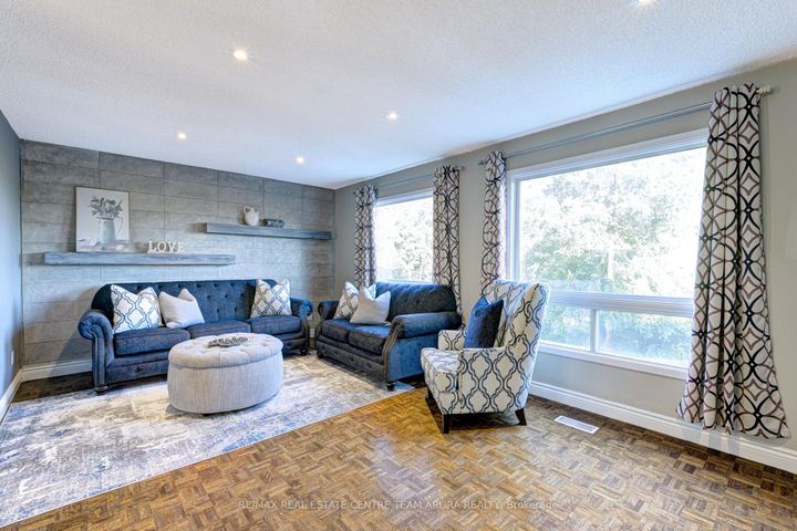 Photo 7 at 81 - 2050 Upper Middle Road, Brant Hills, Burlington