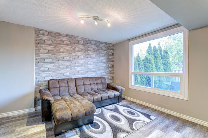 Photo 26 at 81 - 2050 Upper Middle Road, Brant Hills, Burlington