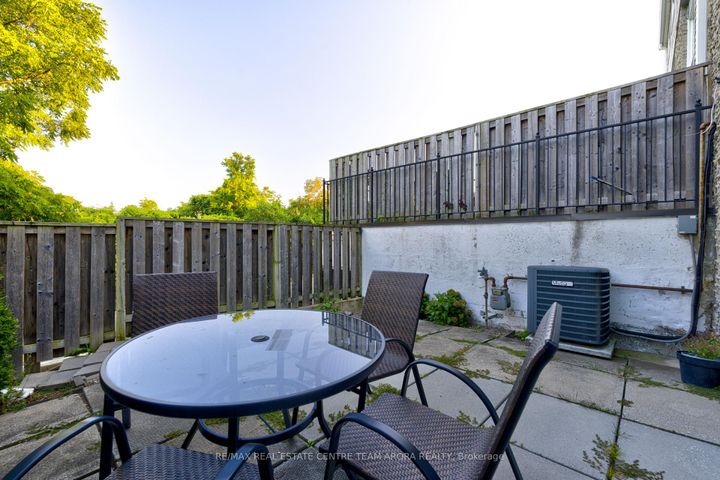 Photo 30 at 81 - 2050 Upper Middle Road, Brant Hills, Burlington
