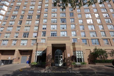 Photo 1 at 208 - 21 Overlea Boulevard, Thorncliffe Park, Toronto