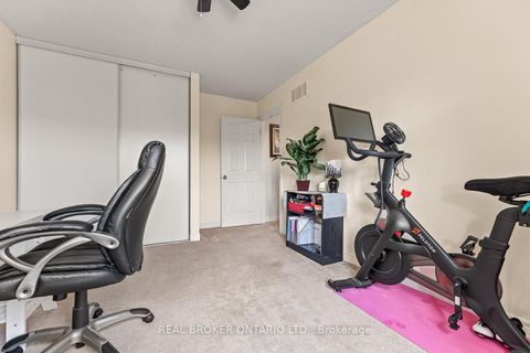 Photo 16 at 89 Bentley Crescent, 400 West, Barrie