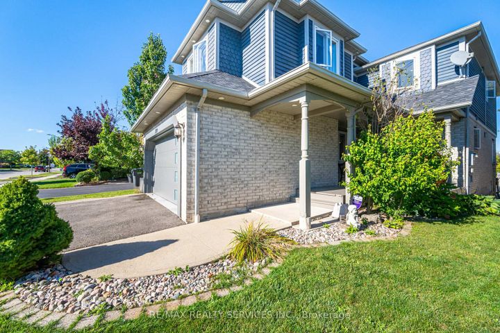 Photo 1 at 5749 Greensboro Drive, Central Erin Mills, Mississauga