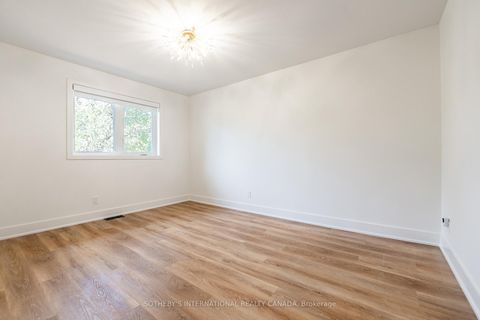 Photo 6 at 105 Baltray Crescent, Donalda, Toronto