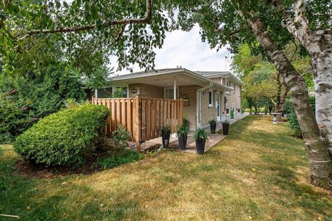 Photo 12 at 105 Baltray Crescent, Donalda, Toronto