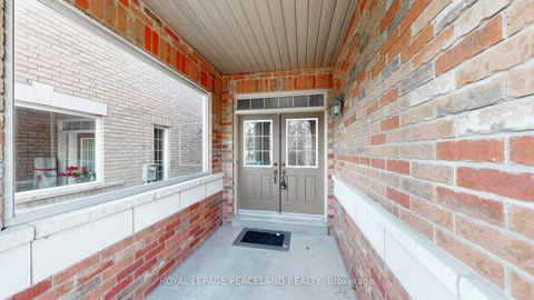 Photo 1 at 15 Westolivia Trail, Patterson, Vaughan