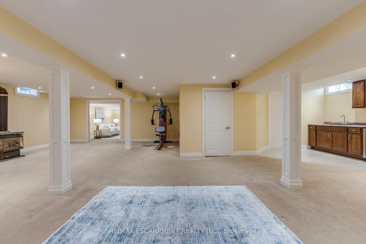 Photo 42 at 1246 Saddler Circle, GA Glen Abbey, Oakville