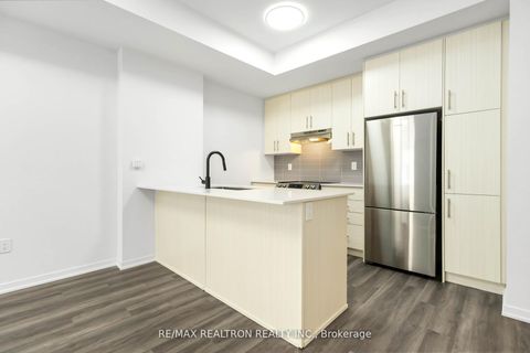 Photo 4 at 89 - 20 William Jackson Way, New Toronto, Toronto