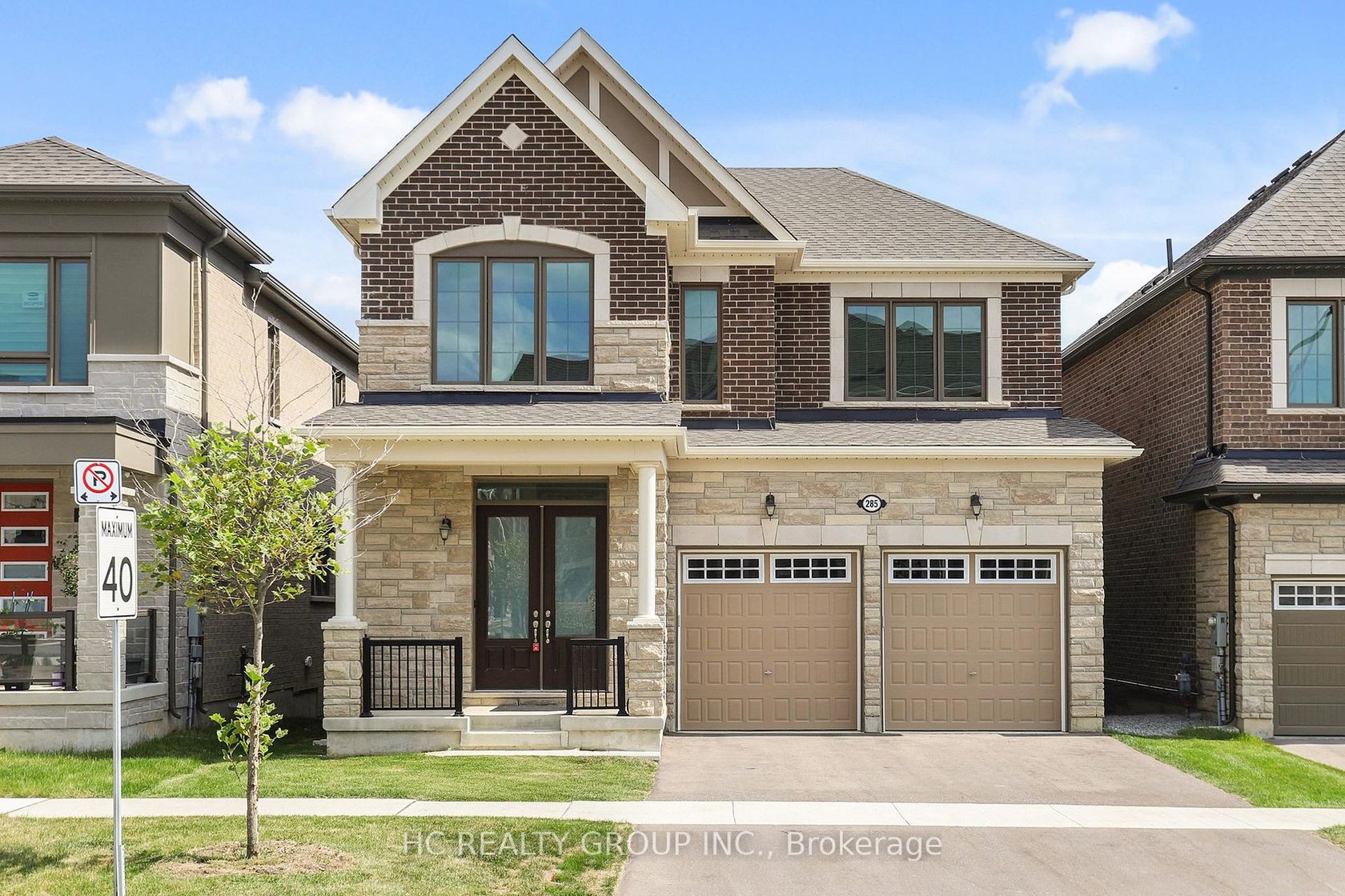 285 Beaverbrae Drive, Victoria Square, Markham 2