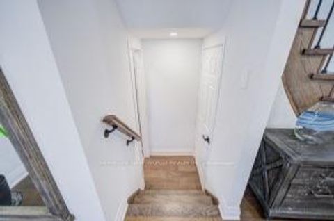 Photo 17 at 2 London Pride Drive, Jefferson, Richmond Hill