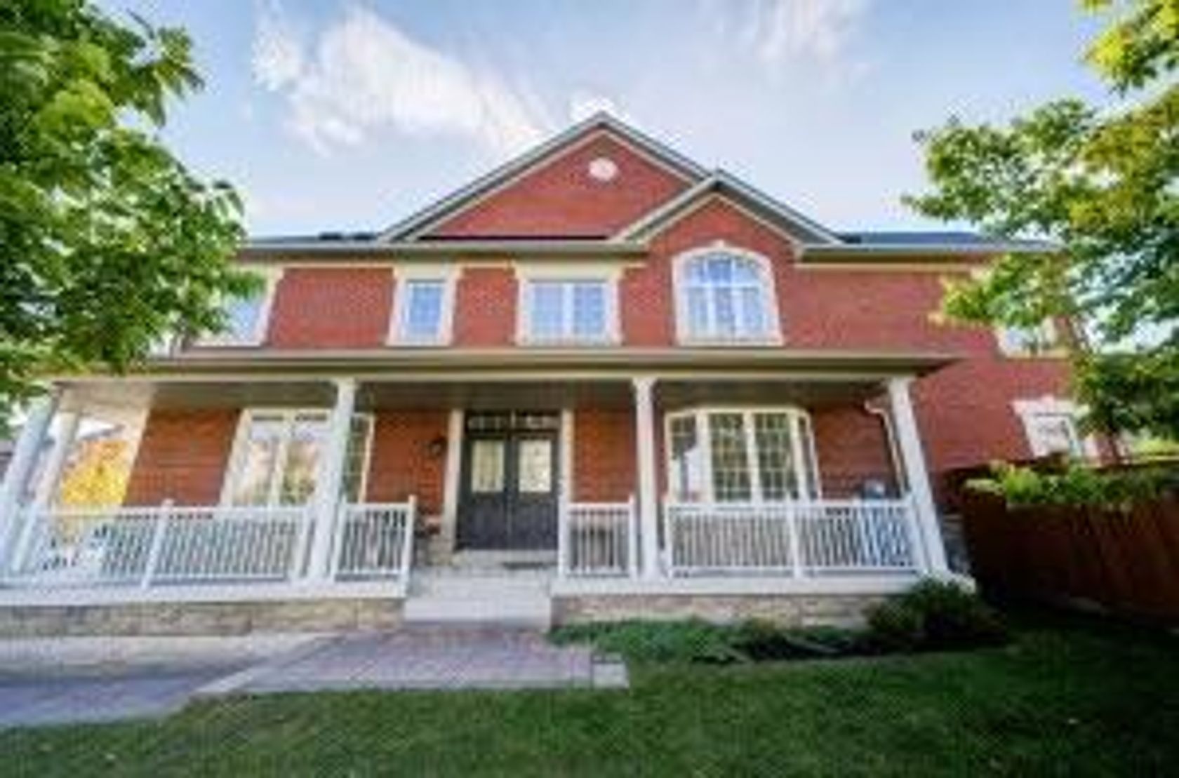 2 London Pride Drive, Jefferson, Richmond Hill 