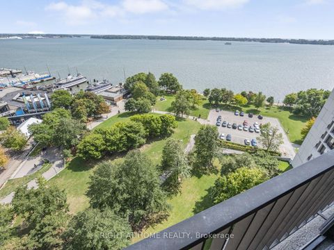 Photo 1 at 1624 - 33 Harbour Square, Waterfront Communities C1, Toronto