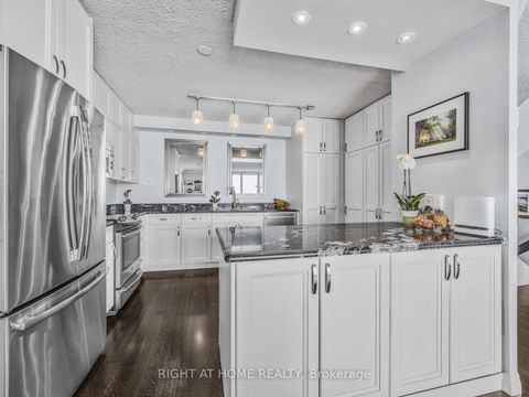Photo 6 at 1624 - 33 Harbour Square, Waterfront Communities C1, Toronto