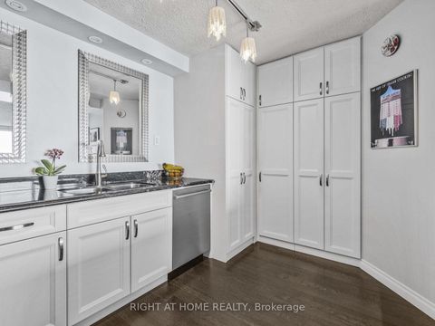 Photo 8 at 1624 - 33 Harbour Square, Waterfront Communities C1, Toronto