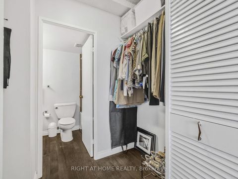 Photo 20 at 1624 - 33 Harbour Square, Waterfront Communities C1, Toronto