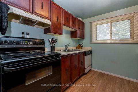 Photo 6 at 15 Shadowood Road, Ardagh, Barrie Photo 6 at 15 Shadowood Road, Ardagh, Barrie
