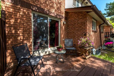 Photo 18 at 15 Shadowood Road, Ardagh, Barrie Photo 18 at 15 Shadowood Road, Ardagh, Barrie