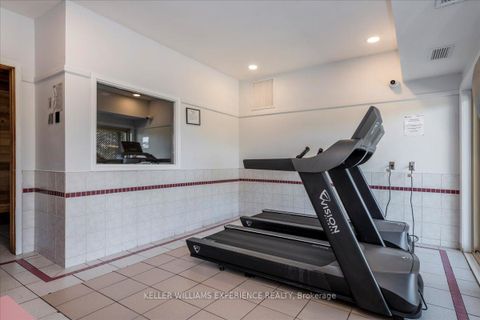 Photo 25 at 15 Shadowood Road, Ardagh, Barrie