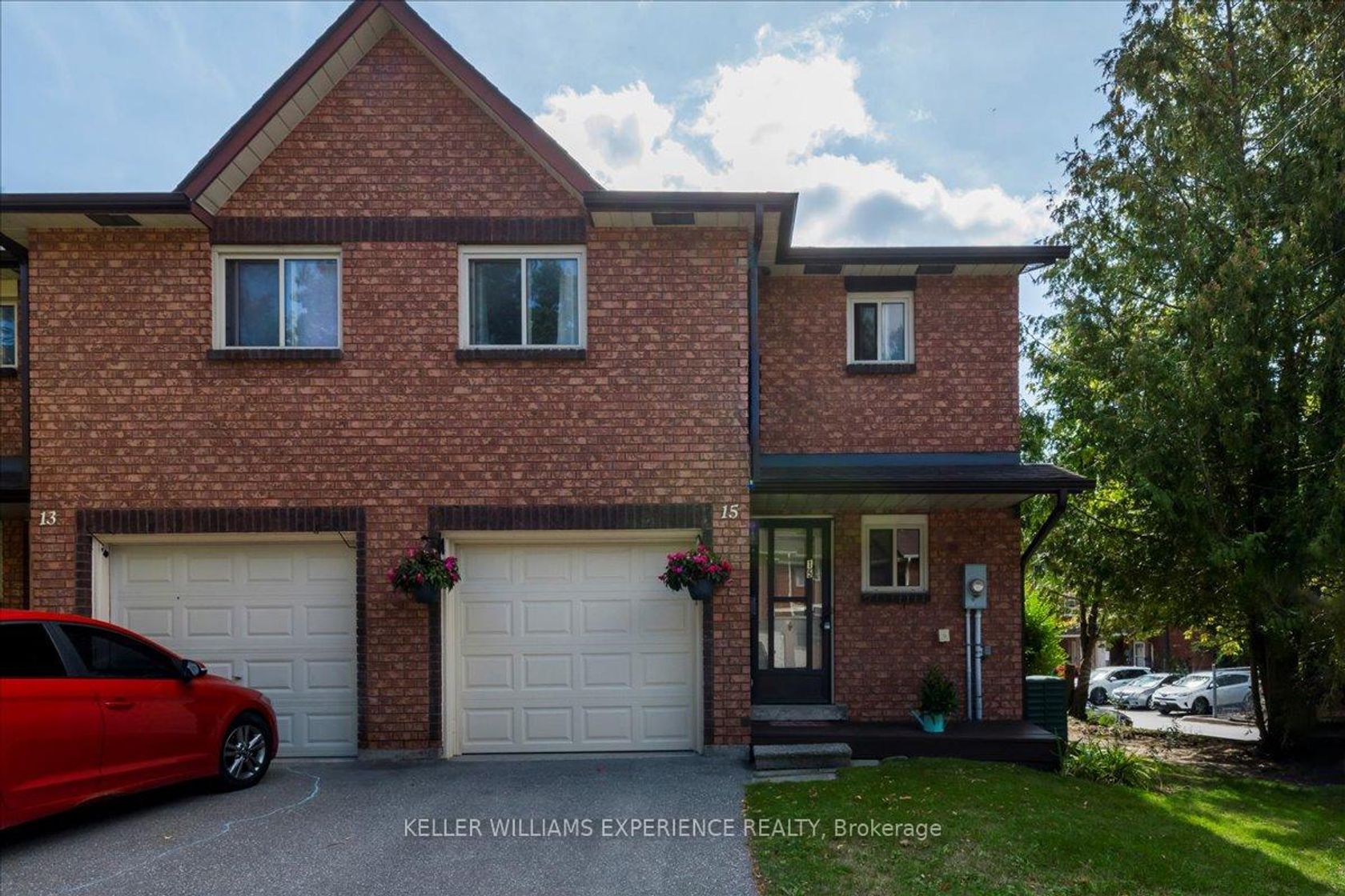 15 Shadowood Road, Ardagh, Barrie photo number 2 15 Shadowood Road, Ardagh, Barrie photo number 2