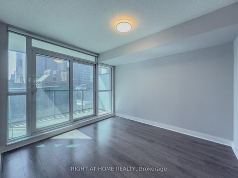 Photo 11 at 806 - 1 Scott Street, Waterfront Communities C8, Toronto