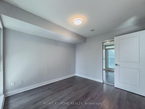 Photo 13 at 806 - 1 Scott Street, Waterfront Communities C8, Toronto