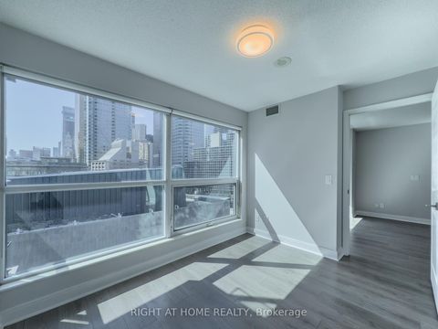 Photo 17 at 806 - 1 Scott Street, Waterfront Communities C8, Toronto