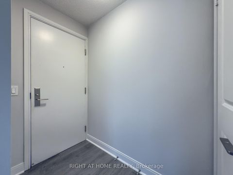 Photo 28 at 806 - 1 Scott Street, Waterfront Communities C8, Toronto