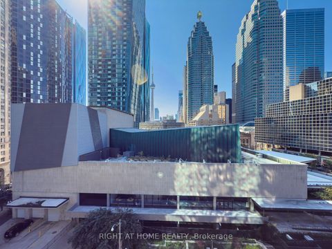 Photo 30 at 806 - 1 Scott Street, Waterfront Communities C8, Toronto