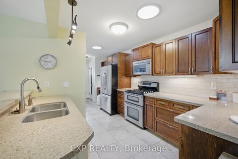 Photo 10 at 55 Don Valley Drive, Broadview North, Toronto
