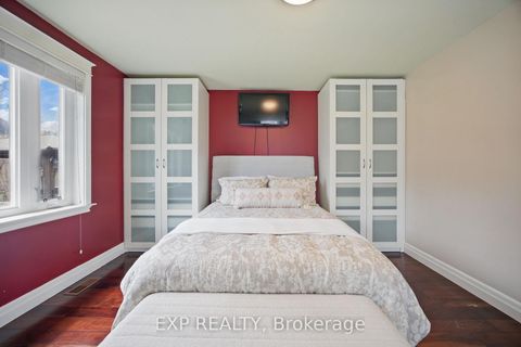 Photo 15 at 55 Don Valley Drive, Broadview North, Toronto