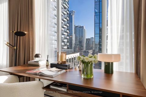 Photo 6 at 1105 - 455 Wellington Street W, Waterfront Communities C1, Toronto Photo 6 at 1105 - 455 Wellington Street W, Waterfront Communities C1, Toronto