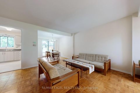 Photo 6 at 161 Carolbreen Square, Agincourt North, Toronto