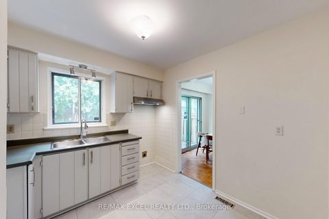 Photo 10 at 161 Carolbreen Square, Agincourt North, Toronto