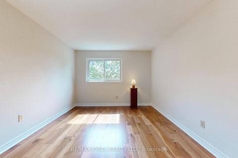 Photo 28 at 161 Carolbreen Square, Agincourt North, Toronto