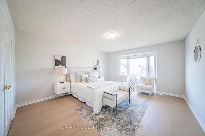 Photo 26 at 5685 Bell Harbour Drive, Central Erin Mills, Mississauga